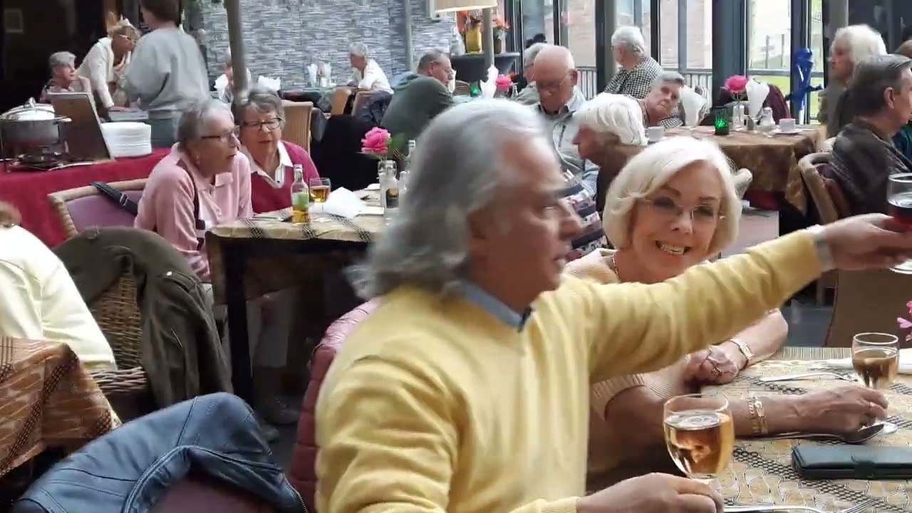 Een gezellige Live muziek van * Everlite for Hawaiians * Band. Woensdag 20 Maart 2024.Zoetermeer.(1)