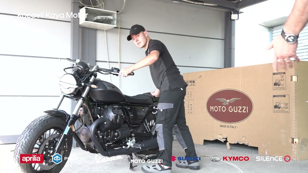 Moto Guzzi V9 BOBBER Kutu Açılışı 2024