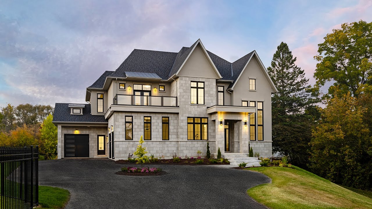 Real Estate Video Tour 4K | Aurora, Ontario