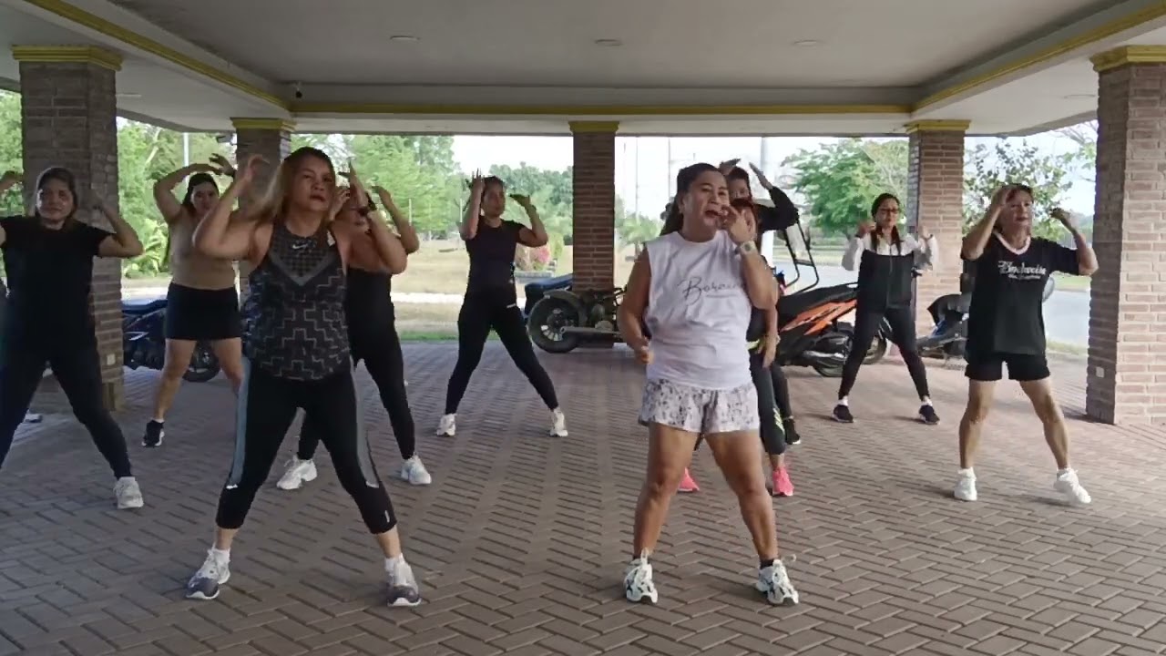 Hawak Mo Ang Beat  | TNV ZUMBA FAMILY |  Ka-Itek Movers 
