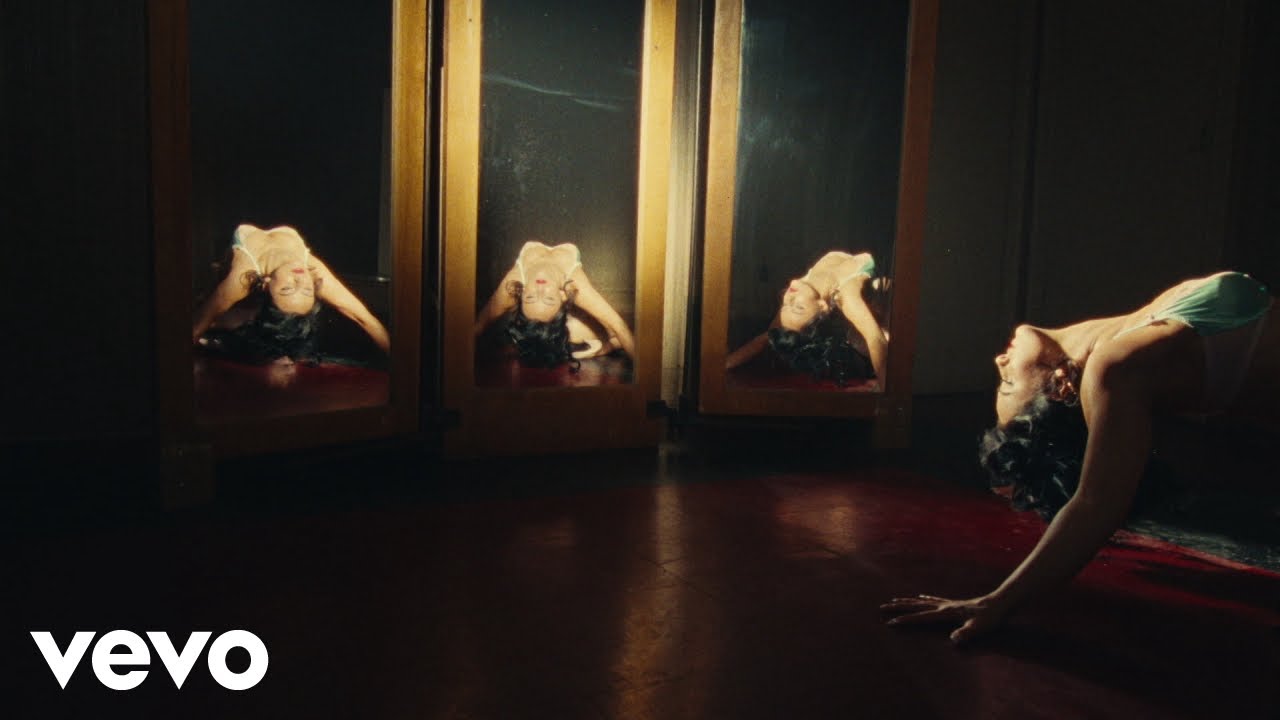 Jessie Murph, 6lack - Forever (Official Visualizer)