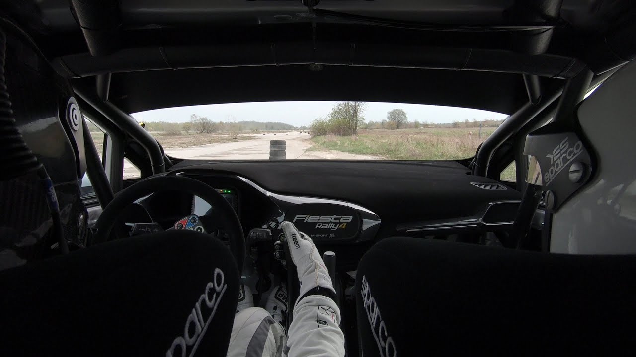 Jakub Brzeziński Ford Fiesta Rally 4