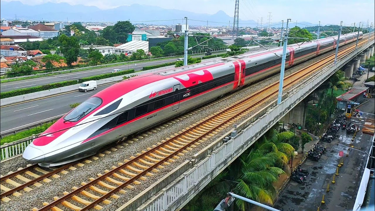 Indonesia's 350 km/h high-speed train KCIC400AF