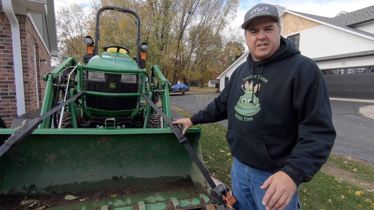 Tie Down Your Equipment!  Truck and Trailer Tuesday