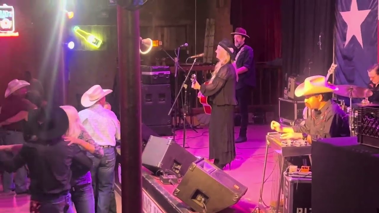 From A Table Away - Sunny Sweeney - Coupland Dance Hall, Coupland, Texas