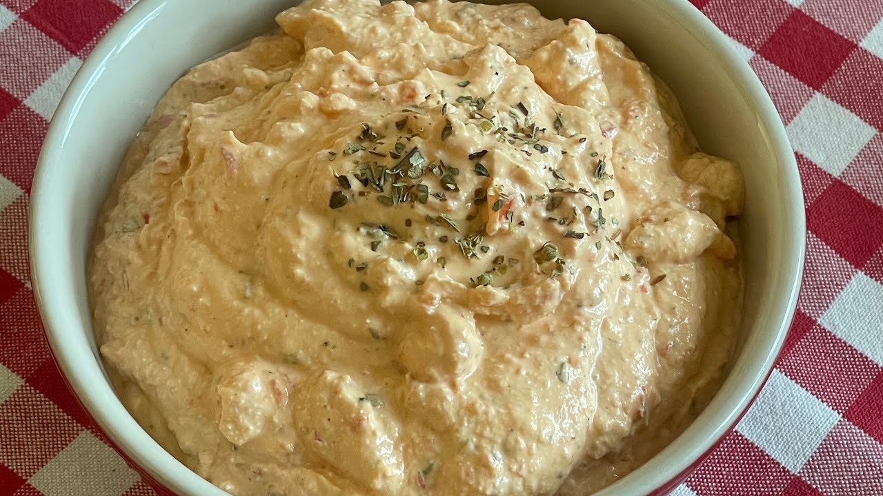 Fetacreme mit Paprika und Kräutern 😋 sooo cremig und super lecker!!😍