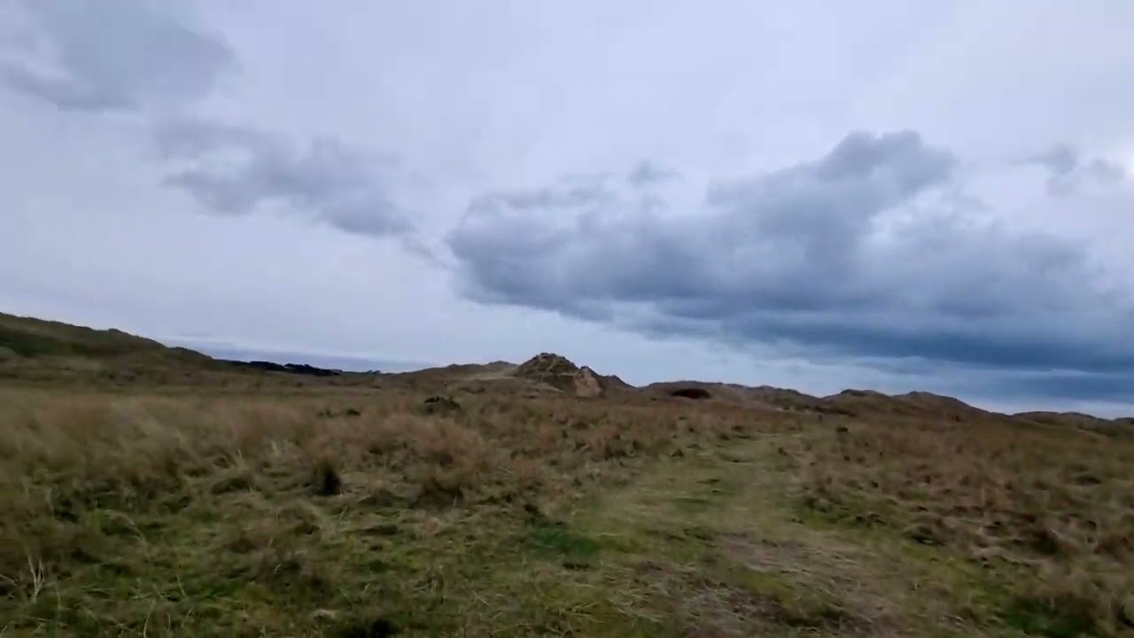 #walkwithme #aberffraw #sky #clouds 