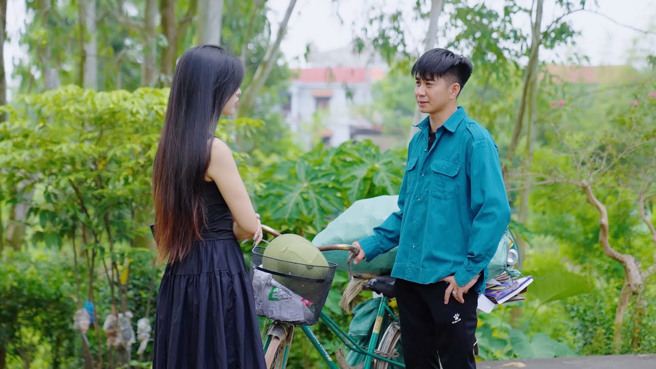 CHỦ TỊCH VỀ QUÊ CHỞ XE ĐỒNG NÁT BỊ NGƯỜI YÊU XÔ ĐỔ XUỐNG AO VÀ CÁI KẾT | CƠM ÁO GẠO TIỀN TẬP 1056