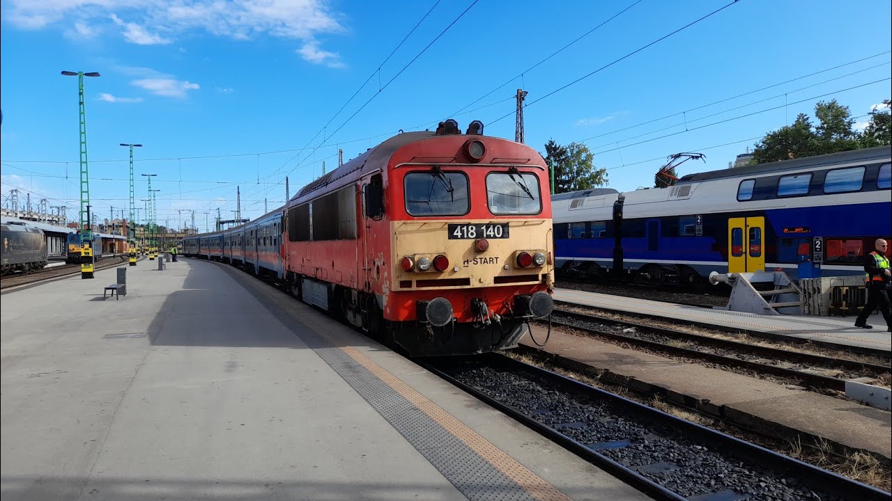 Trains at Budapest Nyugati station 4/10/23