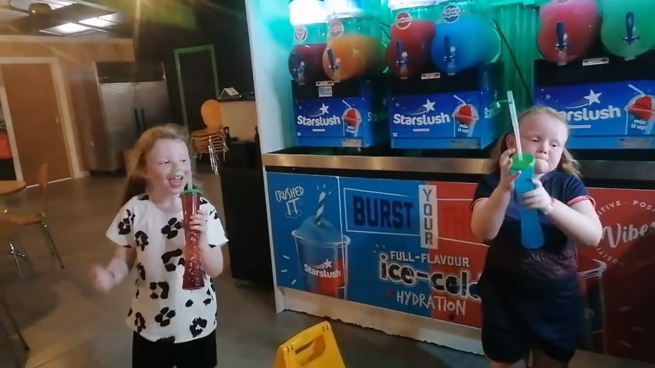 da gingers EPIC FAMILY TIME #flipout #aintree #pricelessmoment