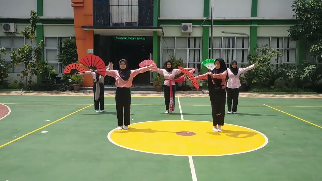 Medley tradisional buat perpisahan