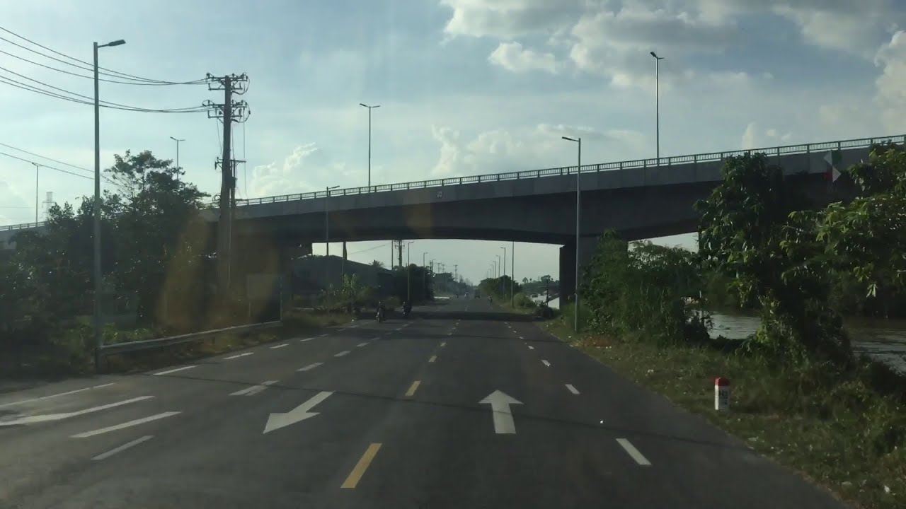 QL .80 hướng về Bến Phà VÀM CỐNG, Lấp Vò, Đồng Tháp. Ngô Long chiều 05.12.2018.