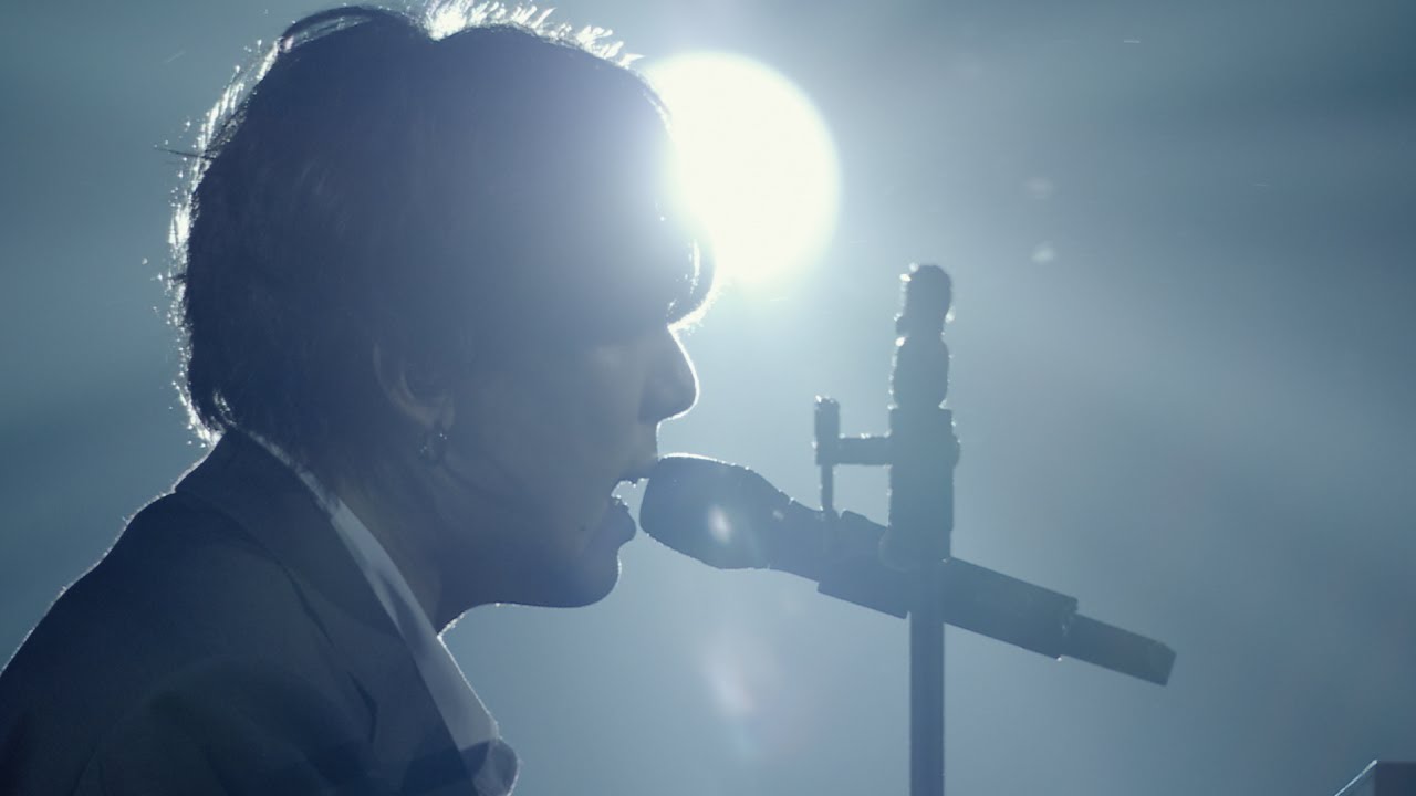 RADWIMPS - グランドエスケープ [Official Live Video from 