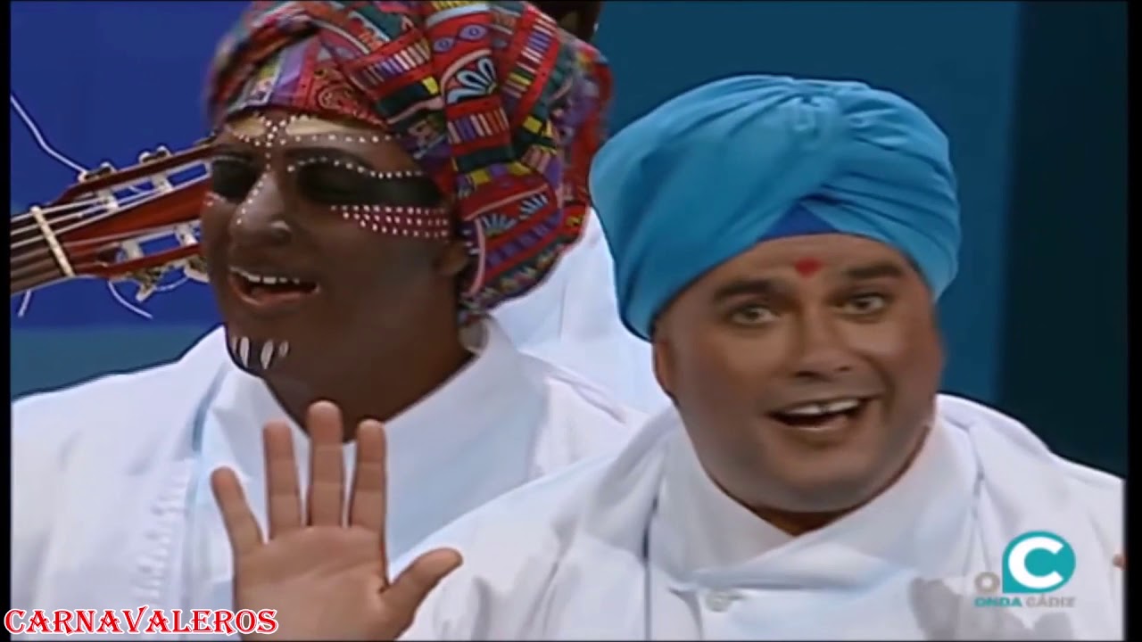 Comparsa La sonrisa de Dios. Preliminares. Pasodoble Yo que siempre viv&iacute;.