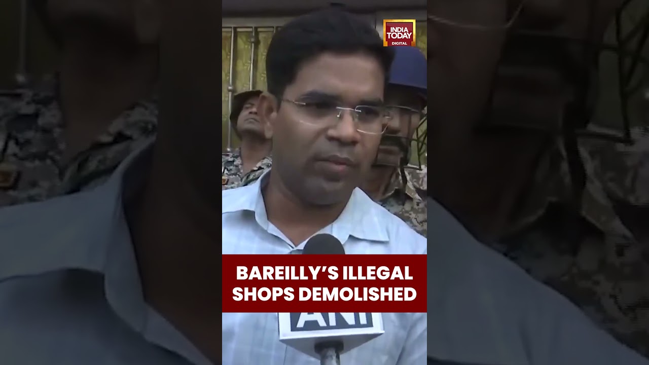 BDA Cracks Down On Illegal Constructions In Bareilly | Shops Demolished In Sailani Market 