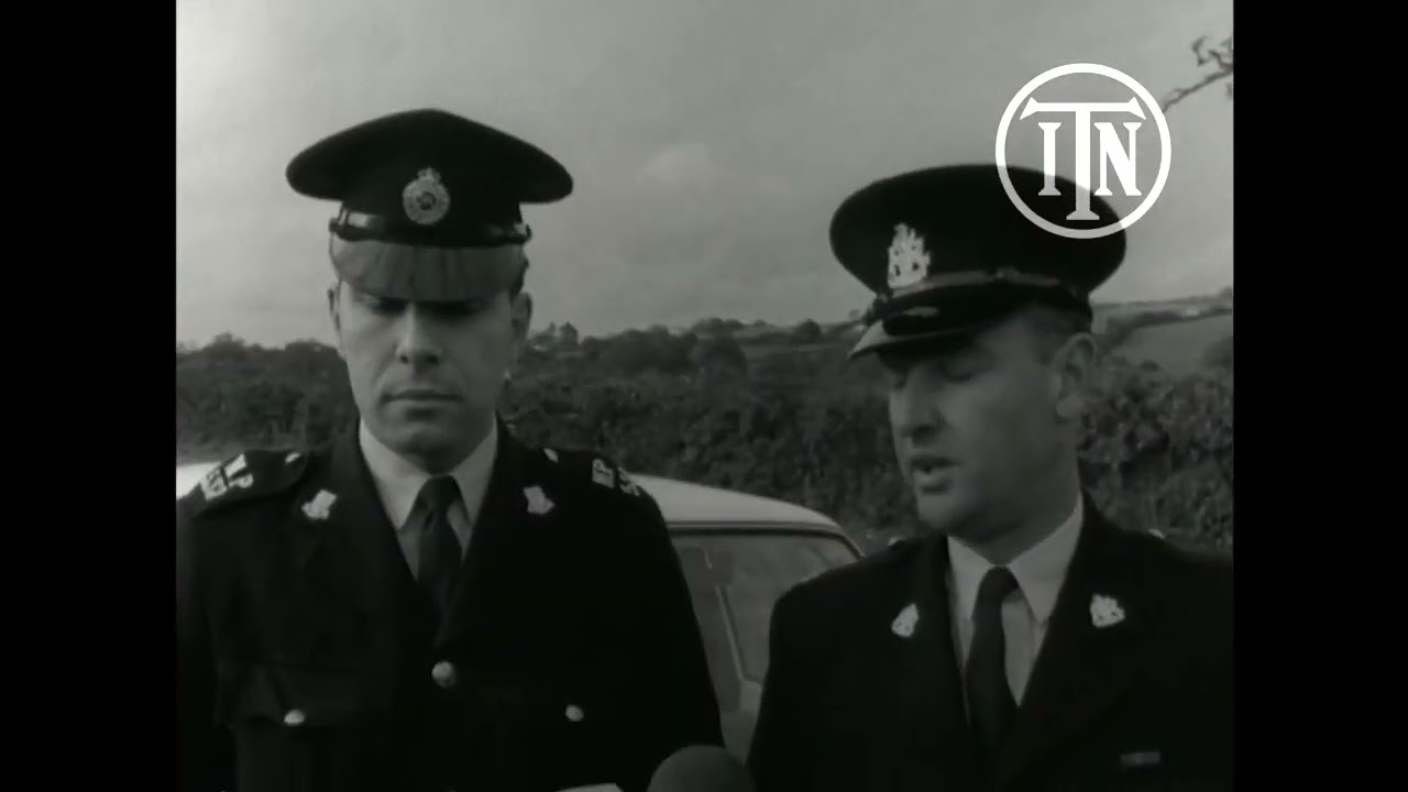 Police Officers Spot UFO in UK &ndash; Rare 1967 News Archive - When UK Police Chased a UFO
