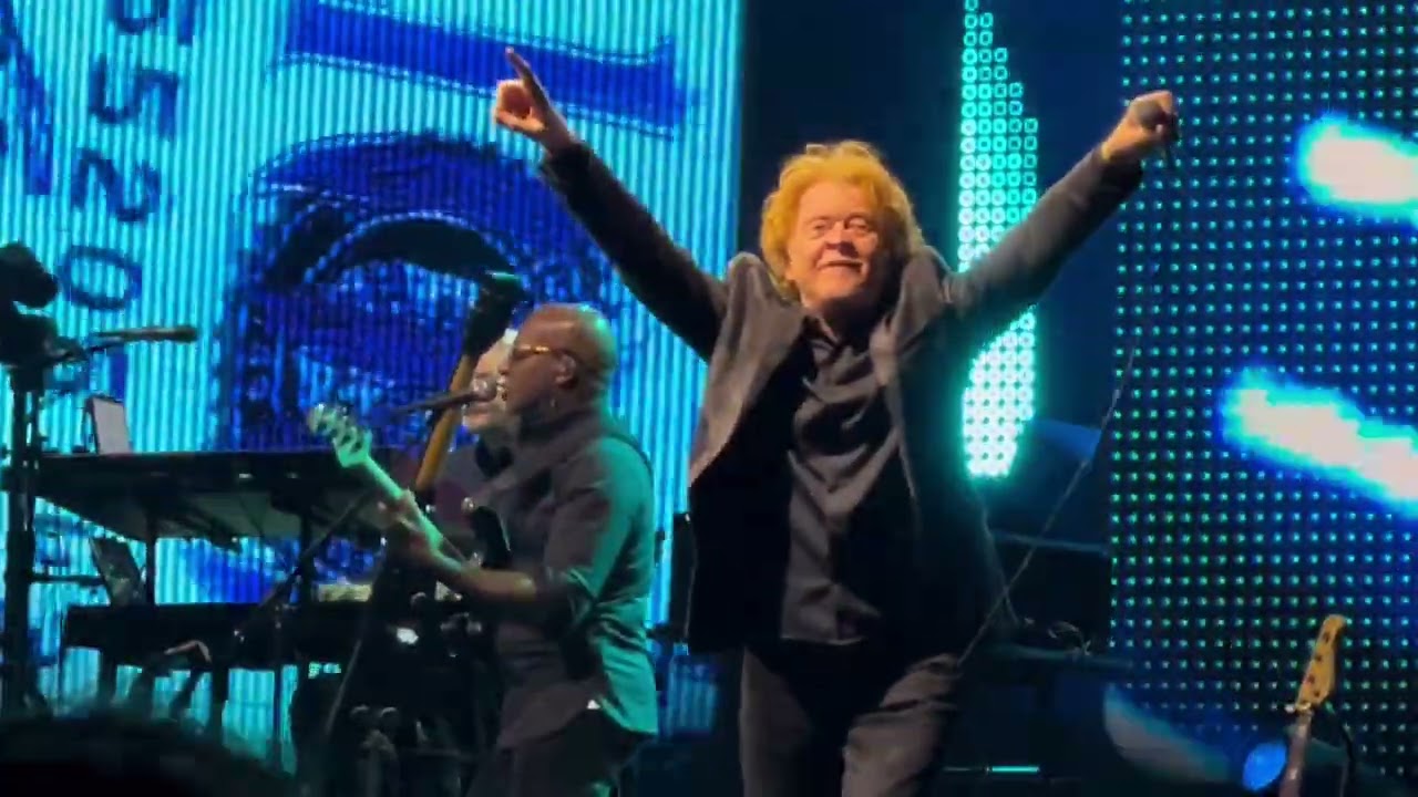 Money's too tight to mention - Simply Red @ Zenith Lille  (Fr) - 18 nov. 2025