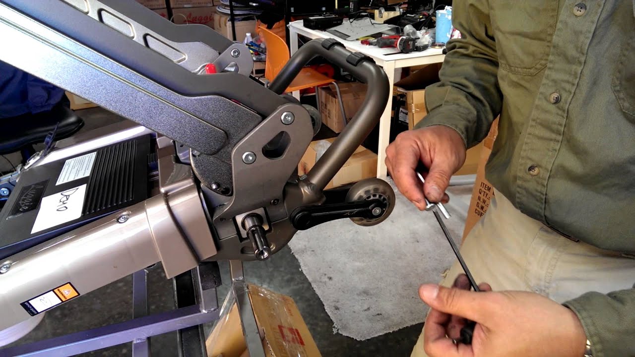 How To: Replace Rear Transporting Wheels Assembly