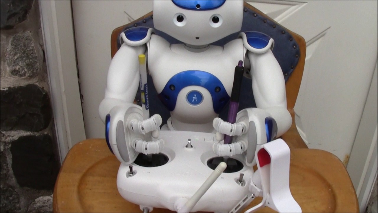 NAO robot pilots a Phantom Vision Drone, oh no! #Aldebarannao #homerobot #humanoidrobot