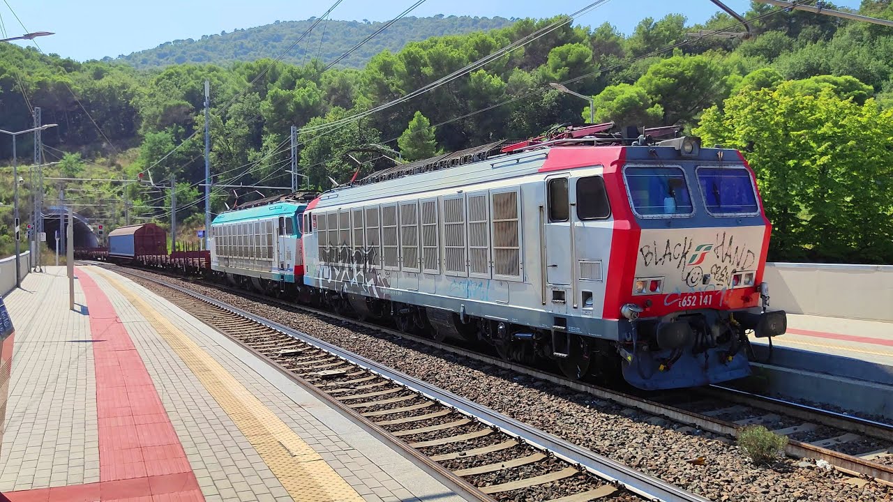 Treni in Riviera Ligure di Ponente : AGO - SET 2024