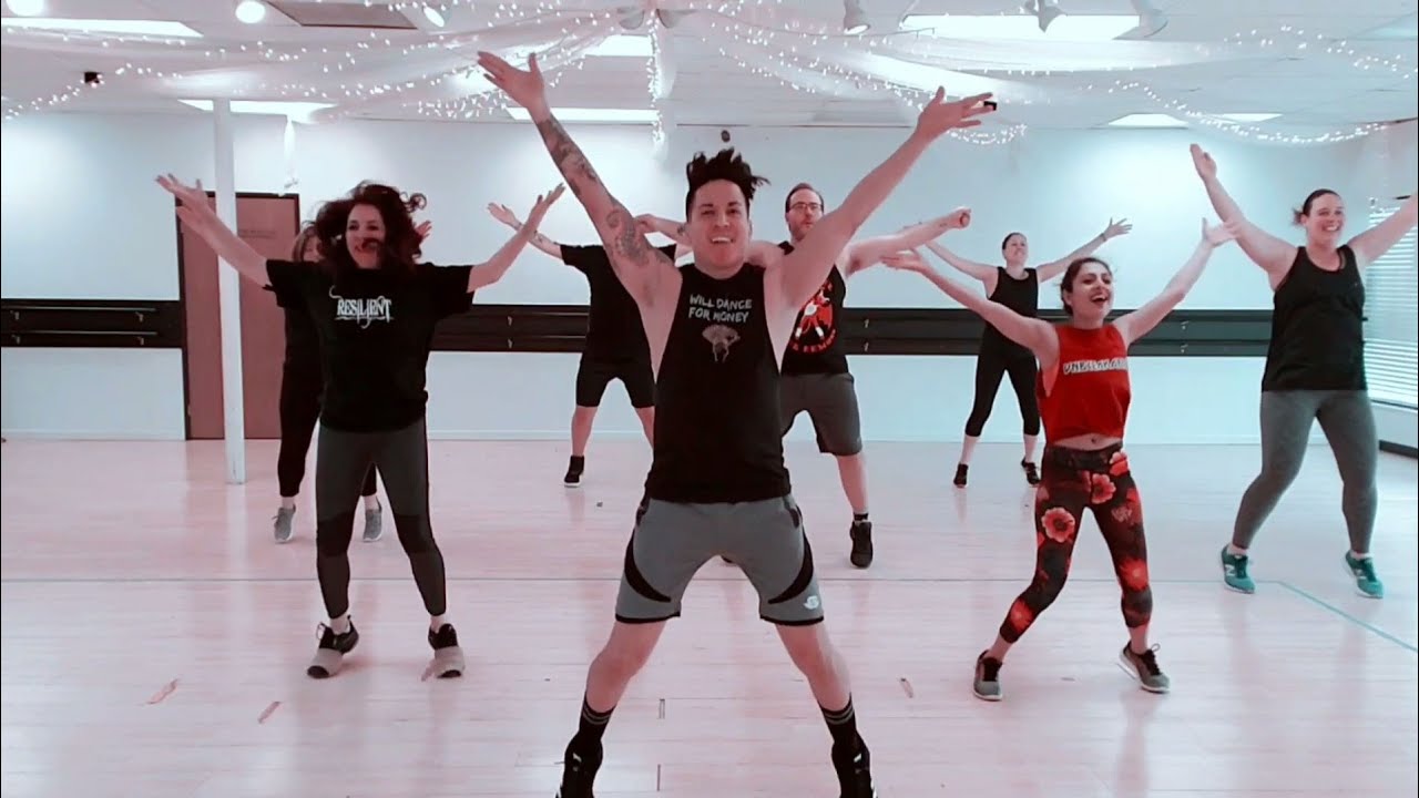 Cardio Dance Routine 