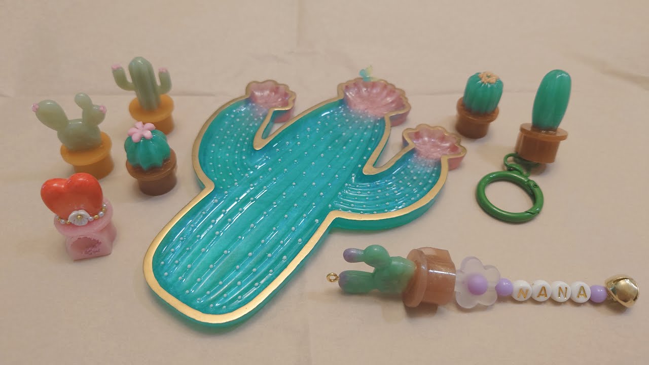 Sophie and Toffee August Elves Box 2023 &ndash; Cactus Cuties (Dish, Keychain, Shaker...)