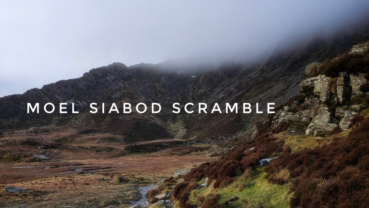 Moel Siabod Winter Scramble - Daear Ddu Ridge / Snowdonia National Park - January 2026