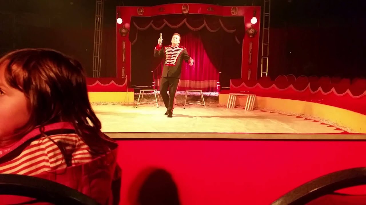 Circus barones, patatje en patat, muziekstuk