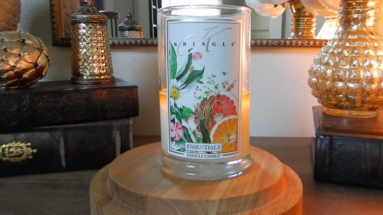 Candle Review: Kringle Essentials - Capri Blue Volcano Dupe!