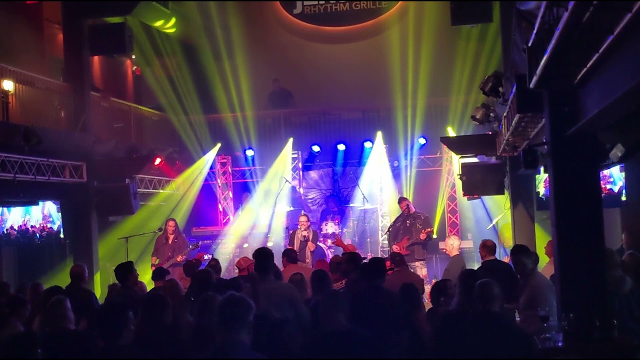 A Look at My Current Lighting Rig + Show Highlights