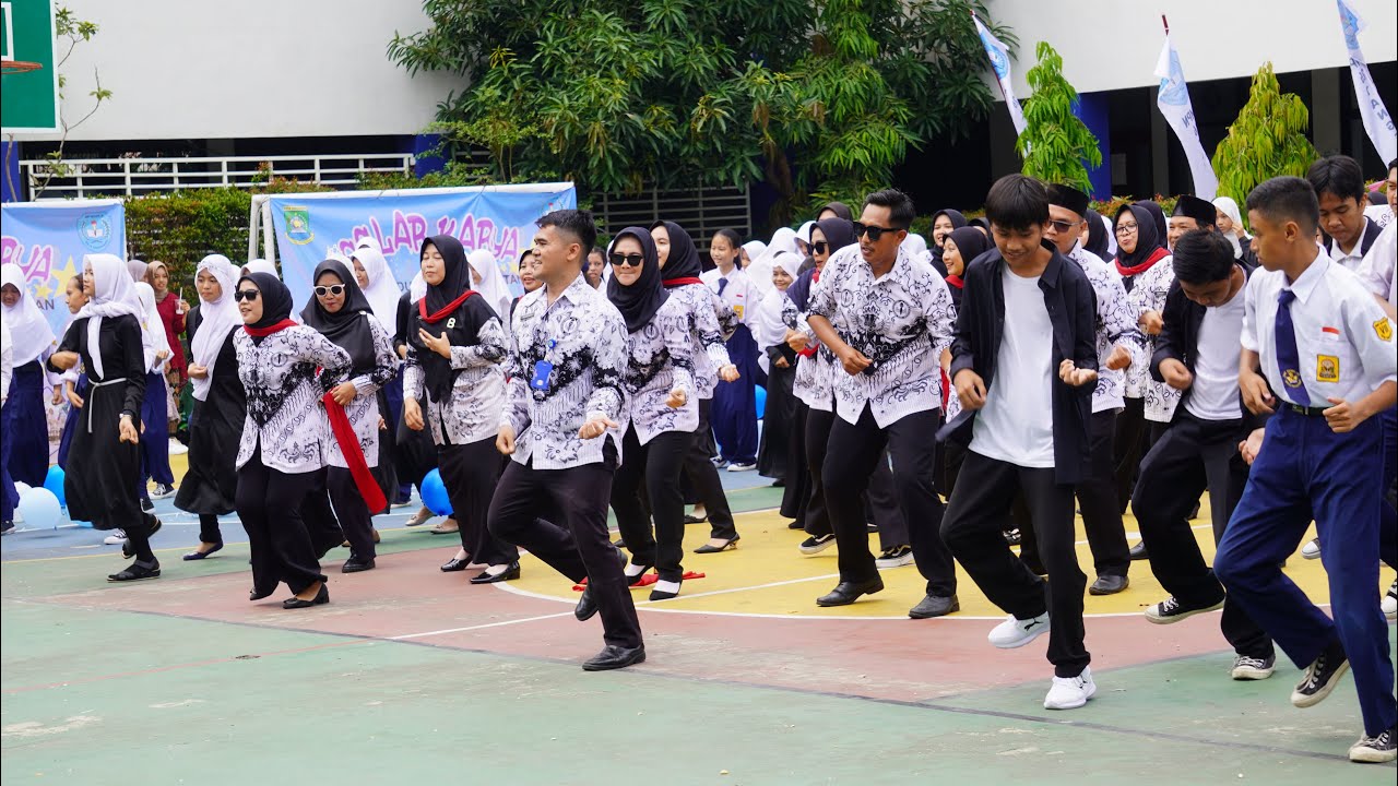 THE MEDLEY - PERSEMBAHAN SPESIAL HARI GURU NASIONAL 2023 (VIEW CAMERA 2) #harigurunasional #smpn26