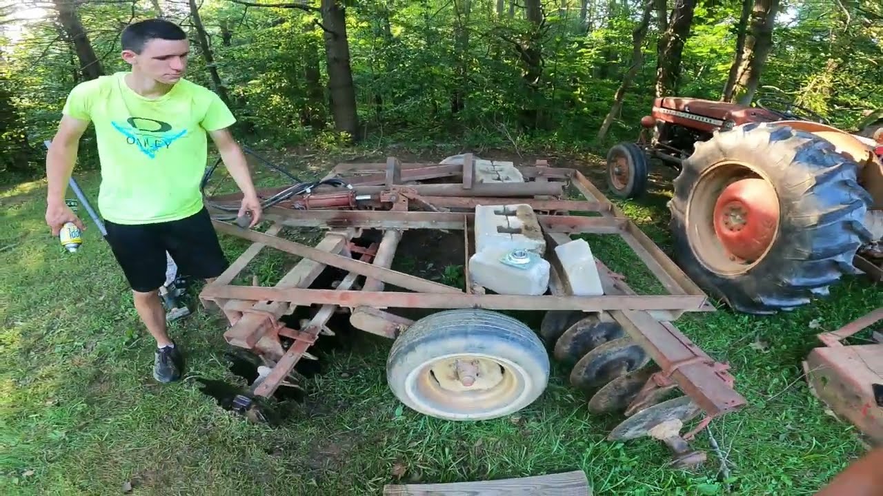 Getting this International Harvester 37 Disc repaired FINALLY!