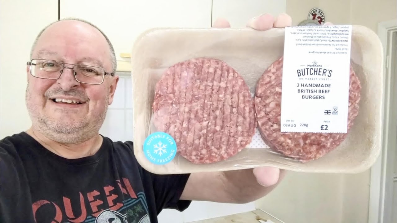 Morrisons Handmade British Beef Burgers ~ 90% Beef ~ Food Review 