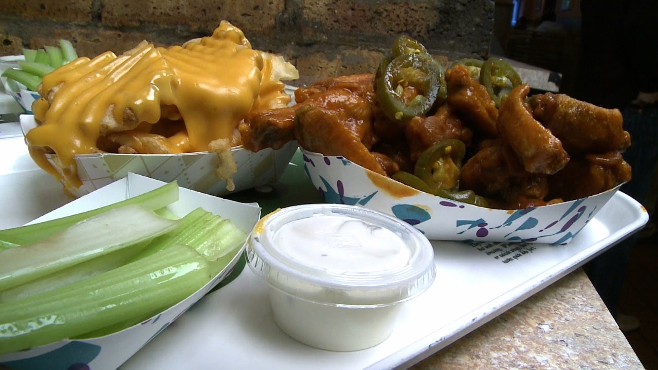 Лучшие крылышки Чикаго: Buffalo Joe's