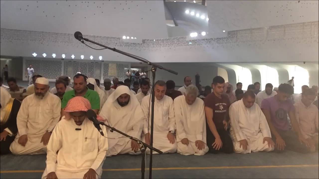 فاعليات رمضان 2016   صلاة التراويح  لليلة الاولى من شهر رمضان