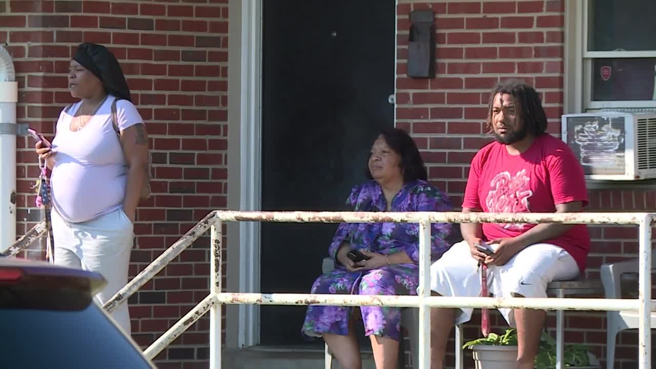 Neighbors reflect after teenager killed in Petersburg neighborhood: 'Our children are lost'