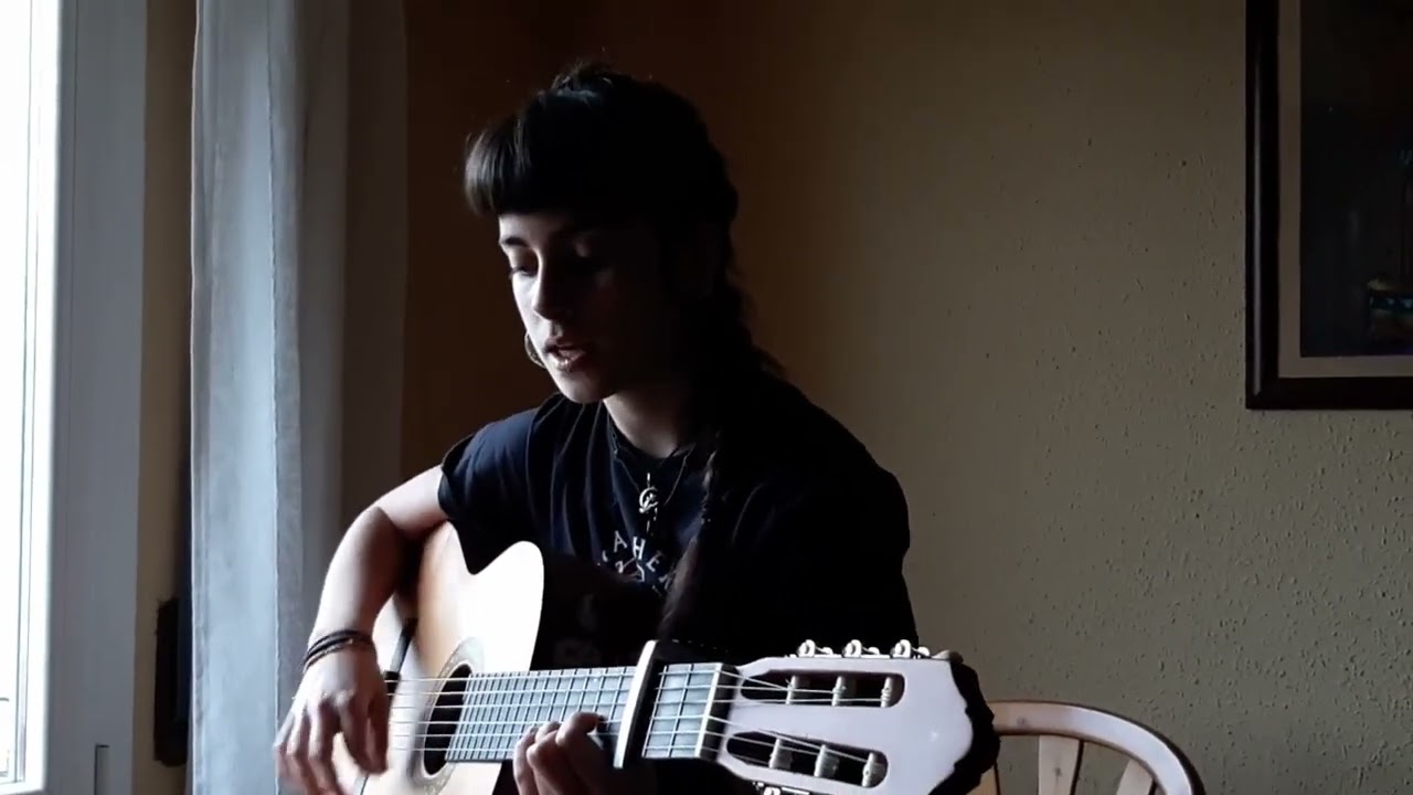 Aspaldiko loreak - EH sukarra (Izaro Herranz)