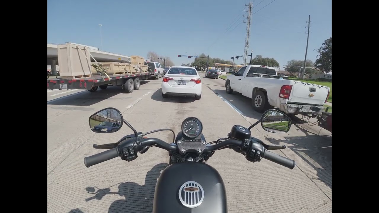 That First Highway Feeling (POV) HARLEY DAVIDSON 883 IRON PURE RAW ENGINE SOUND 4K