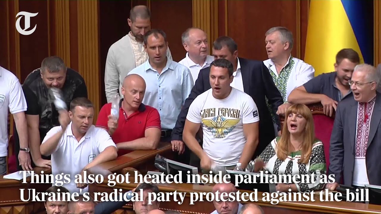 Kiev protests against separatists turn violent as grenade thrown at police