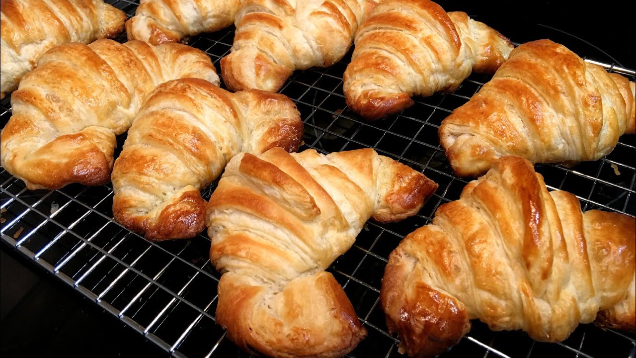 Cruasanes de hojaldre con nutella. Solo 3 ingredientes. MUY FÁCIL