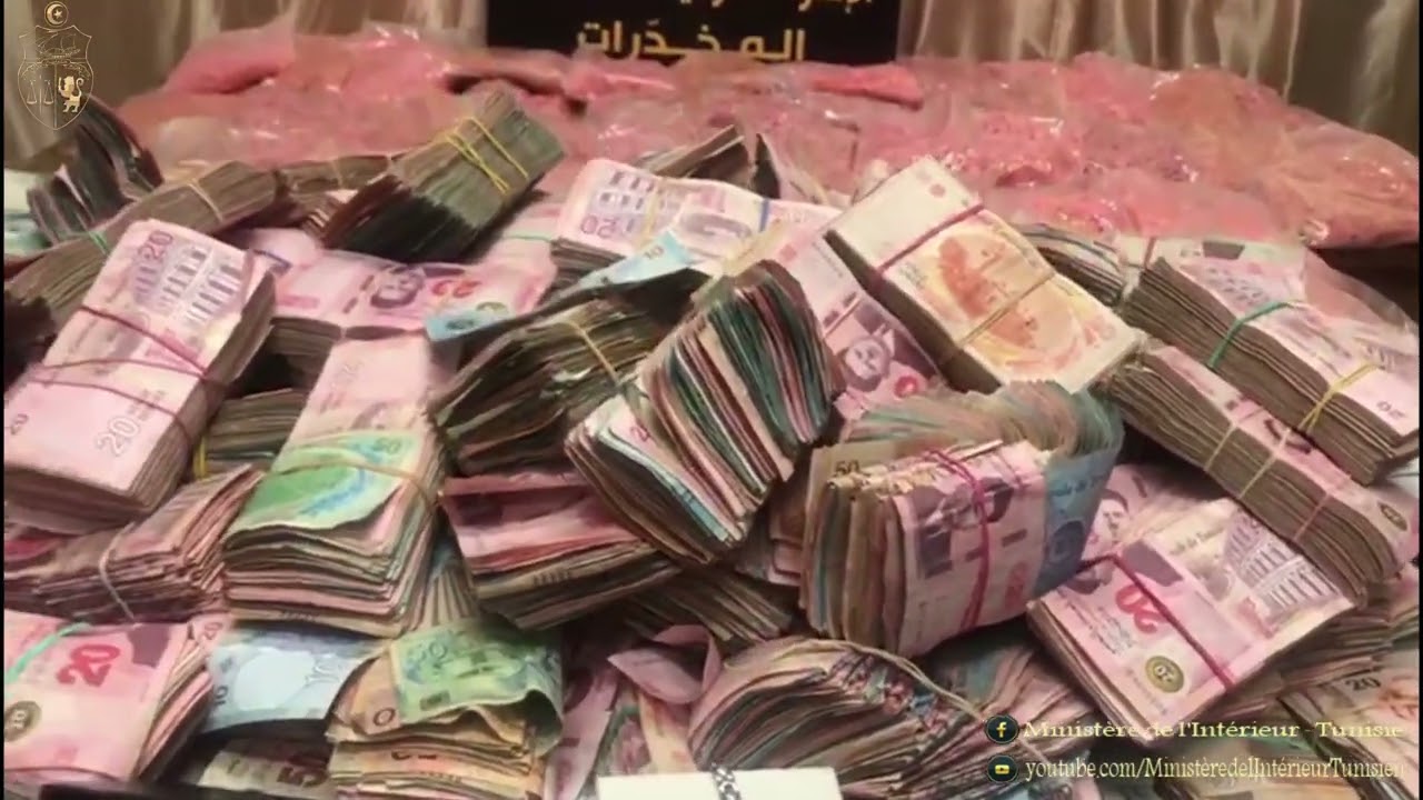 إلقاء القبض على شخصين وحجز كميات هامة من الأقراص المخدّرة ومبالغ ماليّة