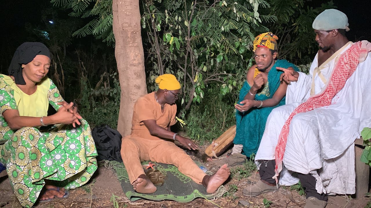 Le Fou Woroli, Boua Ladji et Diabate chez un fétiche pour transformer sa femme en l'argent