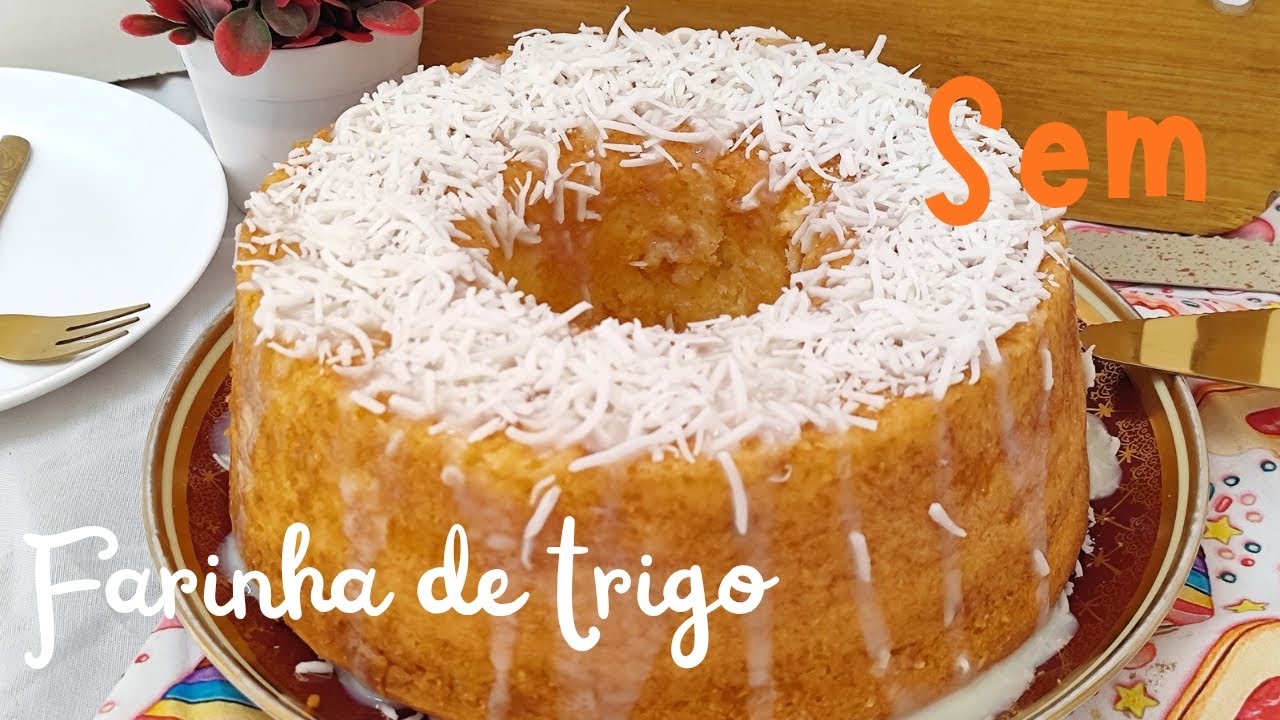 BOLO DE COCO SEM FARINHA DE TRIGO DE LIQUIDIFICADOR| FÁCIL , SUPER FOFINHO E DELICIOSO 😋