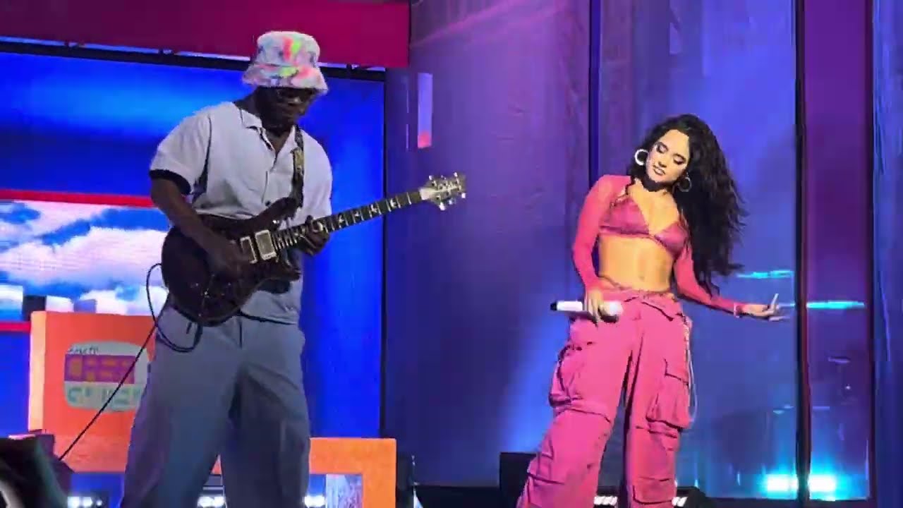 Becky G - “Mayores” live Mi Casa, Tu Casa Tour 2023