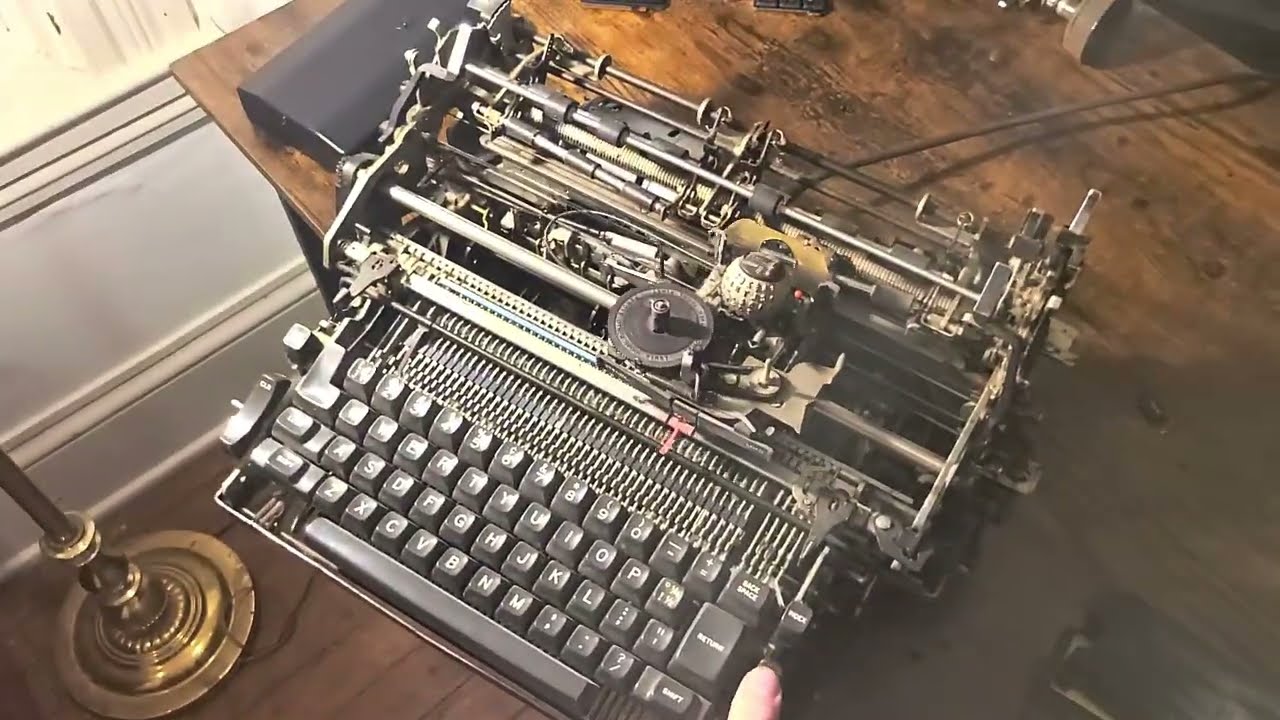 Repeating space bar IBM Selectric