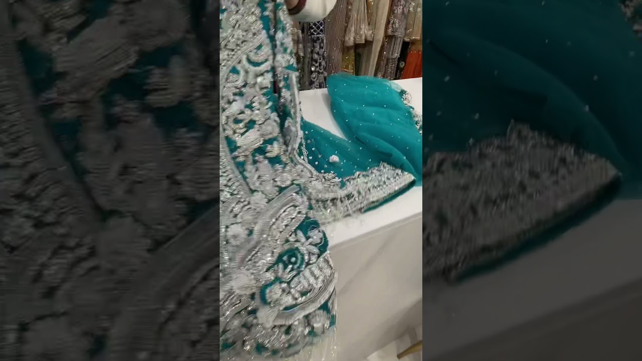 Beautiful outfit for our lovely customers😍.  @7aatrang              🇬🇧 uk branch