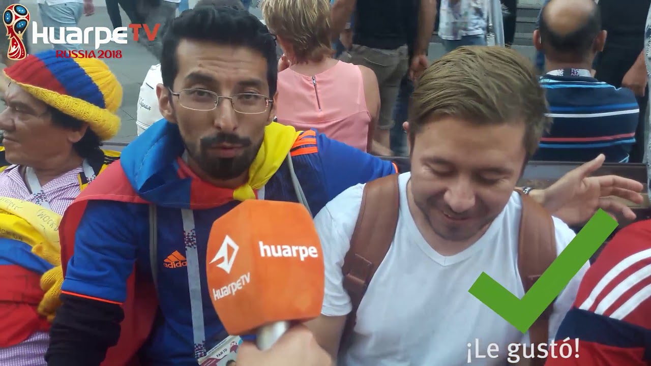 Extranjeros prueban comida Argentina en Rusia