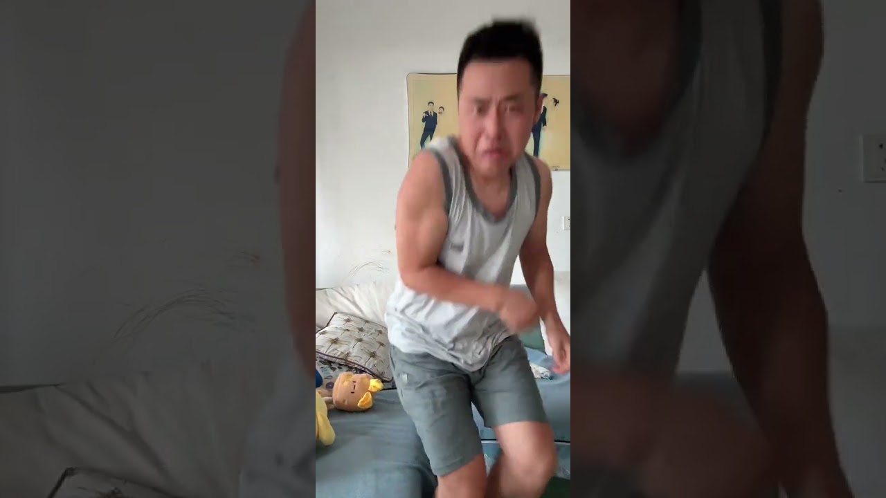 7664174299310511802