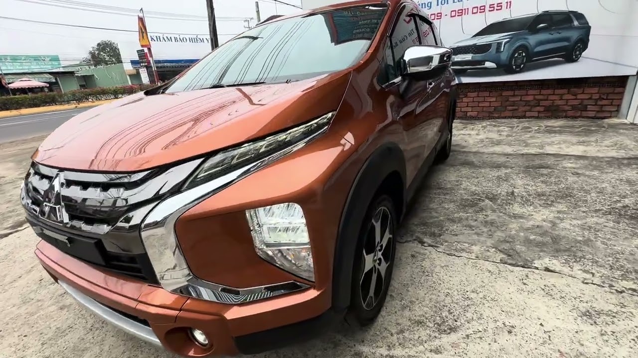( xe đã bán ) Mitsubishi xpander cross 2020 AT xe nhập khẩu indonesia. ODO 8v2km DT 0397207309
