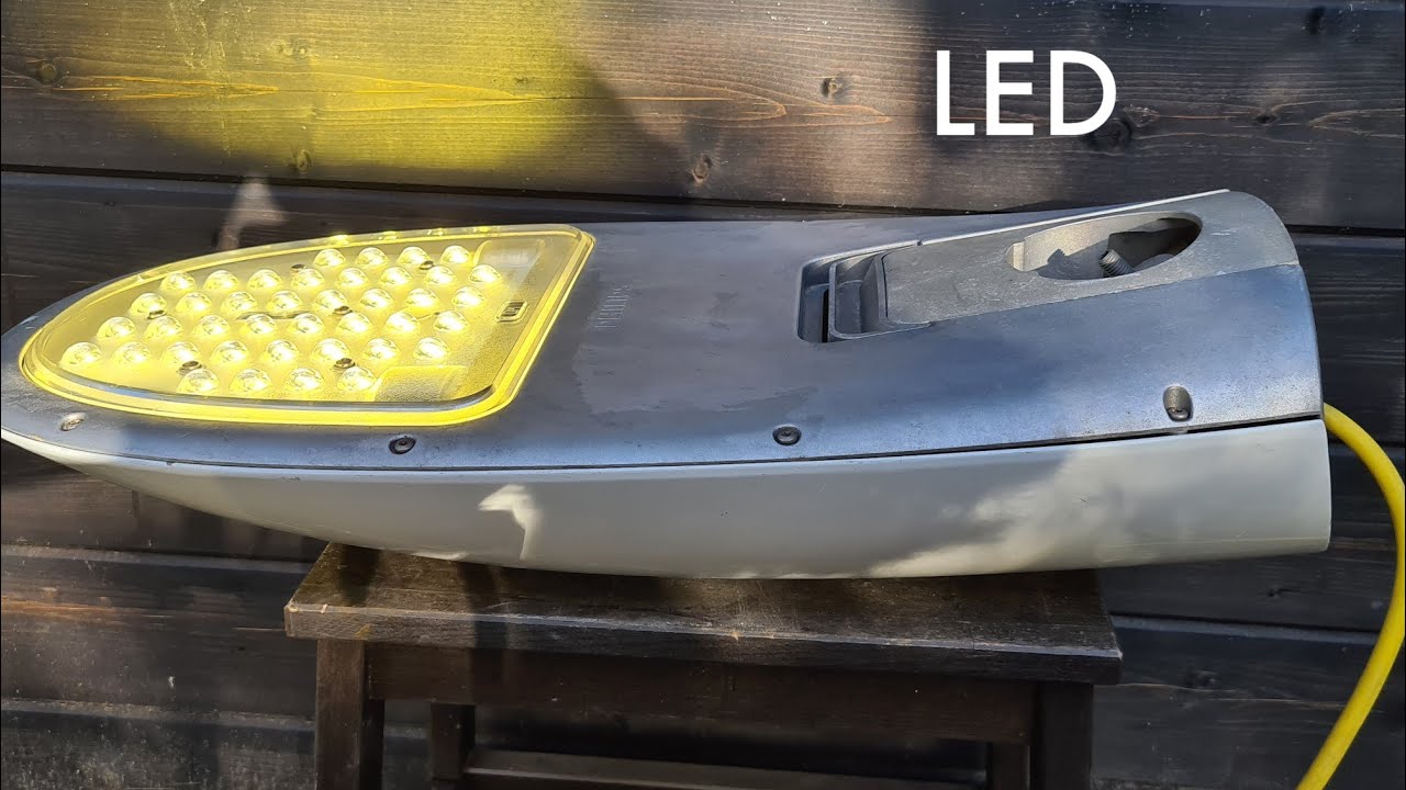 Collection #105| Philips Iridium Gen3 Streetlight